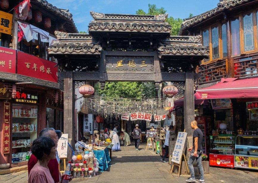 杀害4岁女童的男孩正接受矫正治疗 律师认为未成年犯罪矫正可多方听证